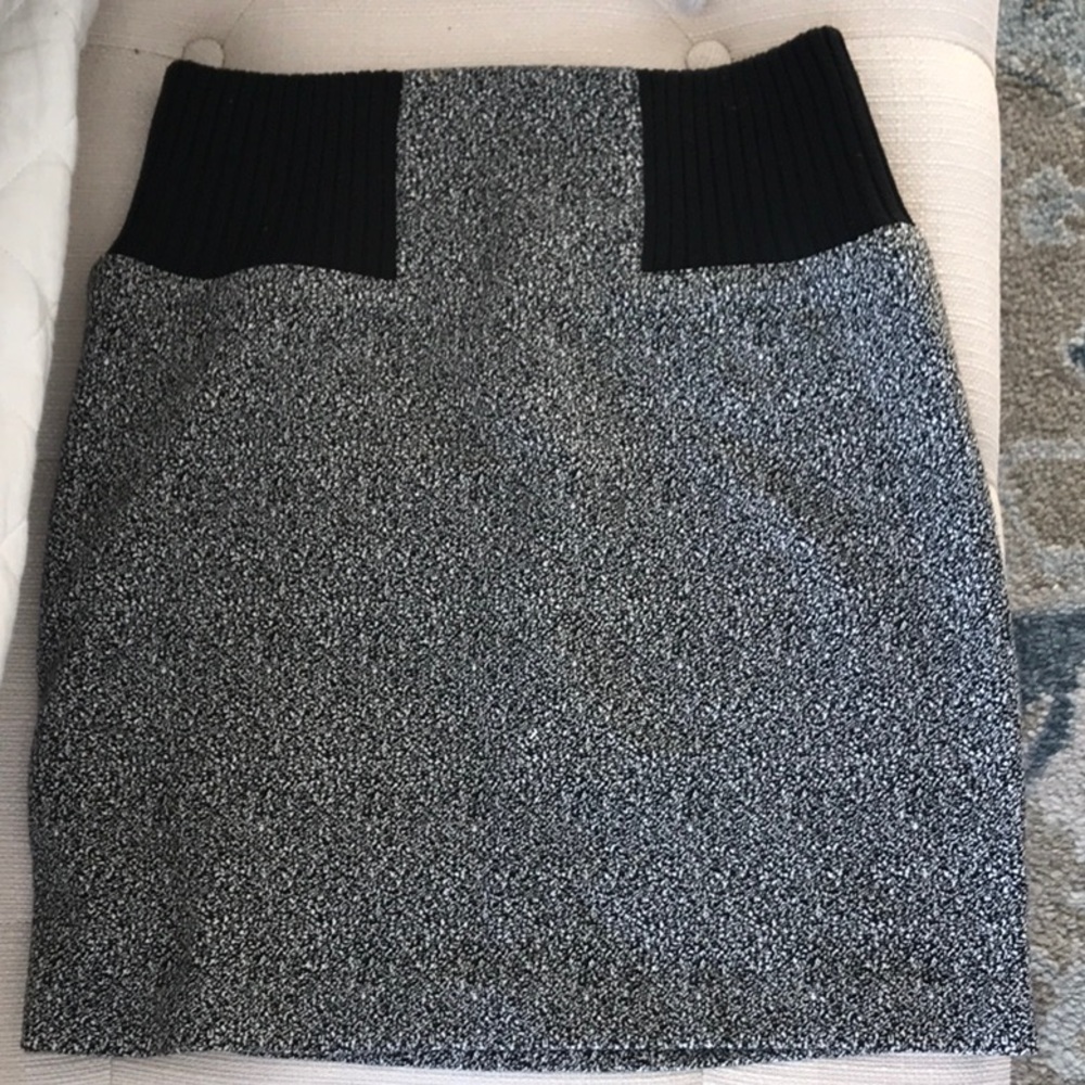 Club Monaco small sweater skirt